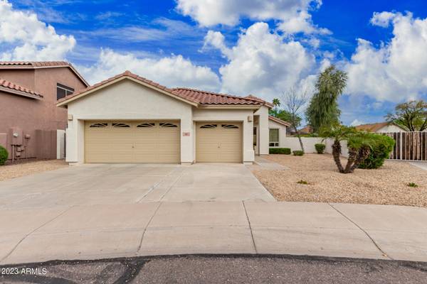 Chandler, AZ 85226,61 S FOREST Drive