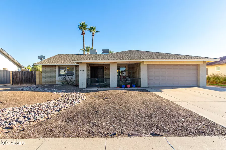 4441 W WINDROSE Drive, Glendale, AZ 85304