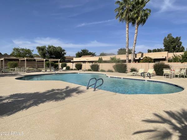 Scottsdale, AZ 85260,9040 E Winchcomb Drive