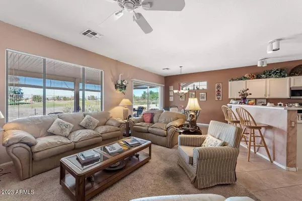 Chandler, AZ 85249,6704 S TAMARRON Way