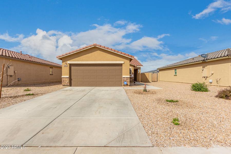 1070 W PALO VERDE Avenue, Coolidge, AZ 85128