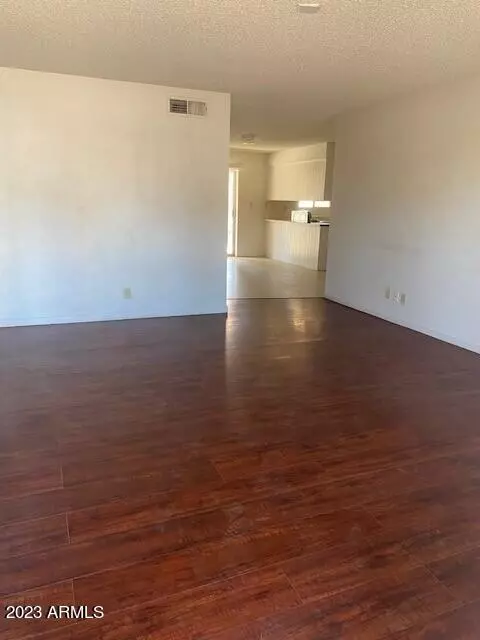 Phoenix, AZ 85051,4225 W ORANGEWOOD Avenue