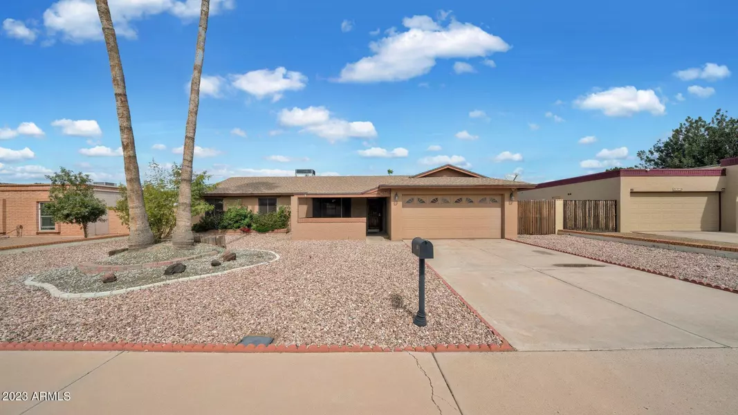 3720 W CAMPO BELLO Drive, Glendale, AZ 85308