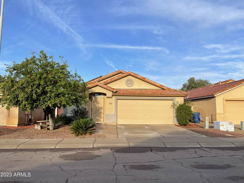 274 N NANTUCKET Street, Chandler, AZ 85225