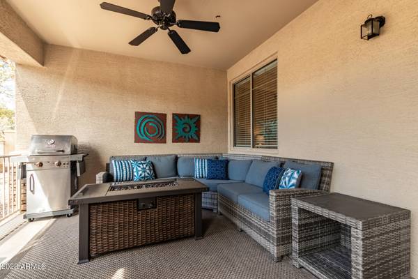 Chandler, AZ 85225,955 E KNOX Road #105