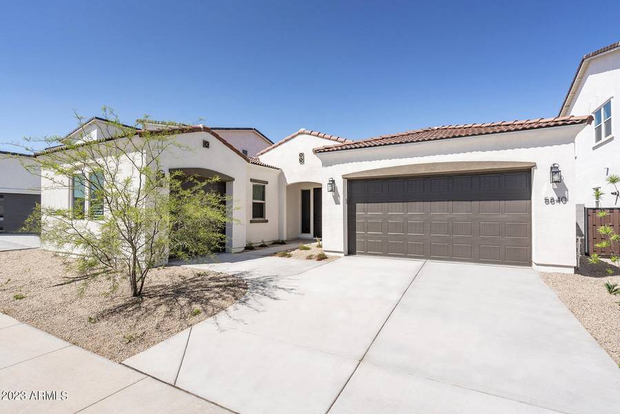 5840 S CHATSWORTH --, Mesa, AZ 85212