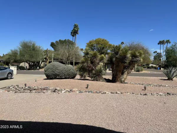 Paradise Valley, AZ 85253,10240 N 58TH Place