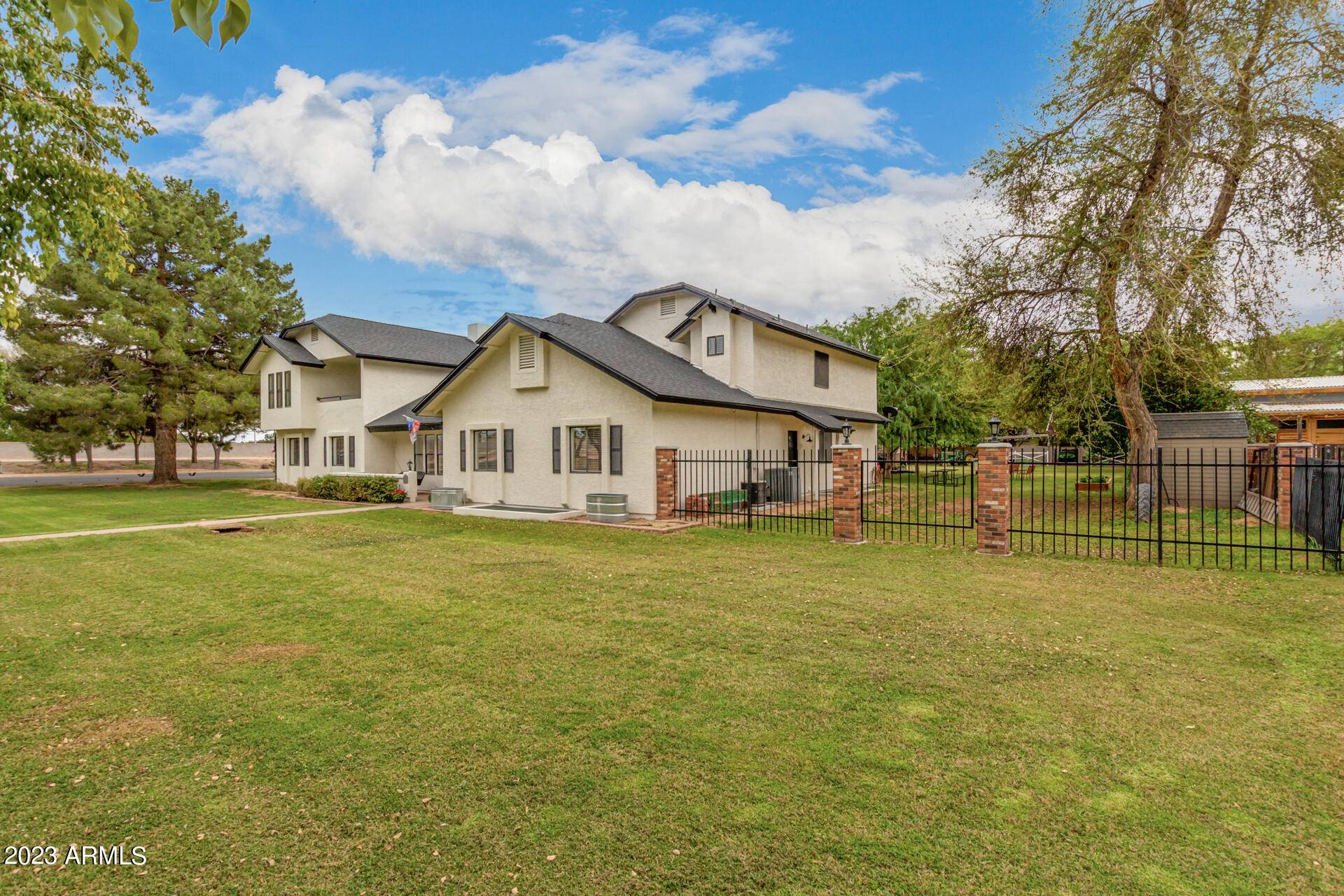 Gilbert, AZ 85234,733 E CAMPBELL Avenue E