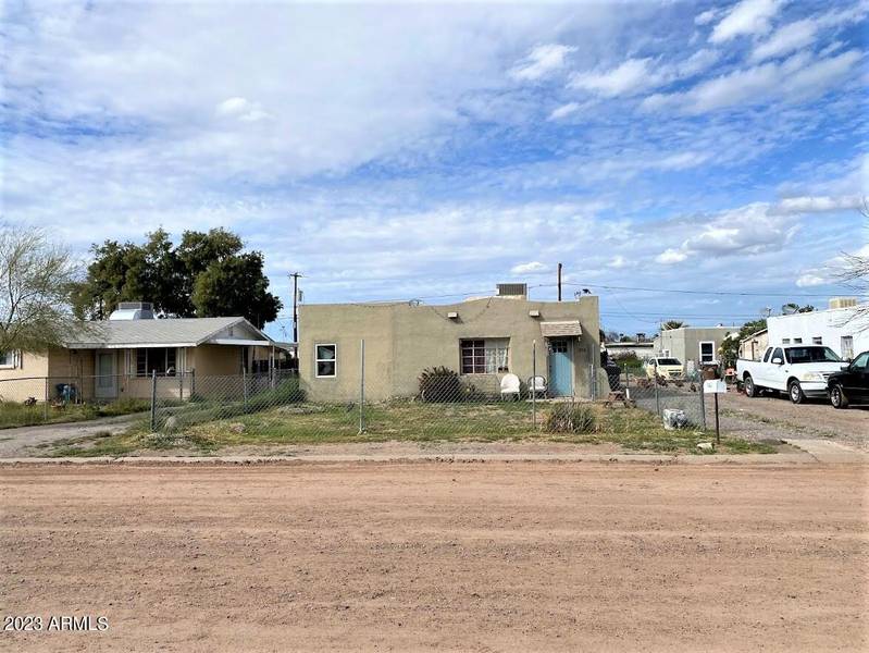 376 W LINDBERGH Avenue, Coolidge, AZ 85128