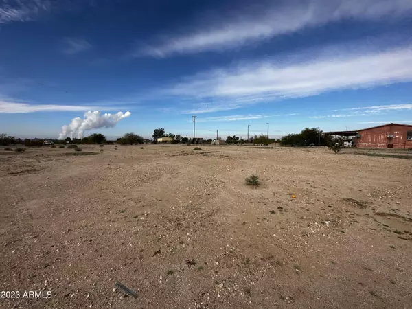 Tonopah, AZ 85354,5309 S 330TH Avenue #-