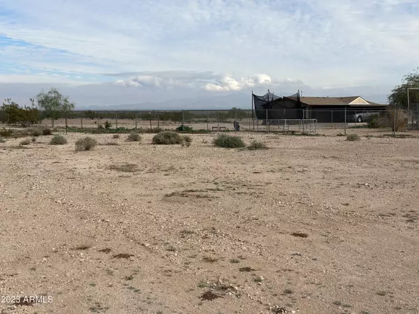 Tonopah, AZ 85354,5309 S 330TH Avenue #-