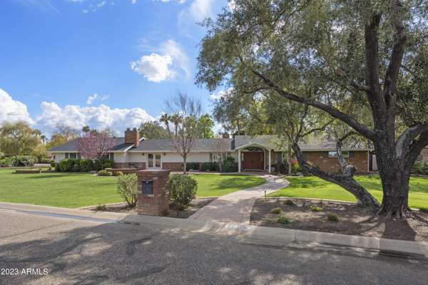 Phoenix, AZ 85018,4885 E CALLE DEL MEDIO --