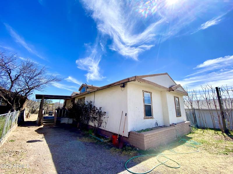 206 N CLEVELAND Avenue, Bisbee, AZ 85603