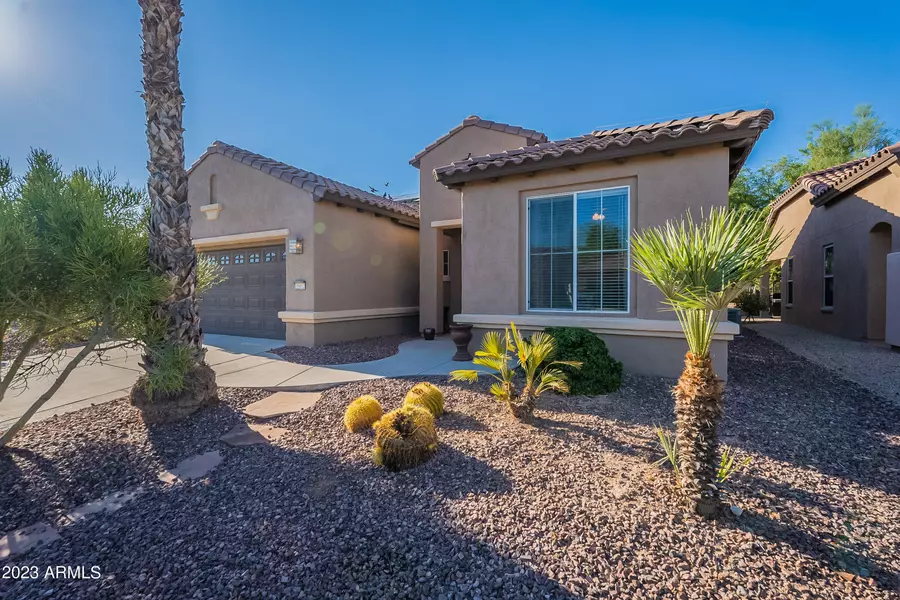 15832 W WINDSOR Avenue, Goodyear, AZ 85395