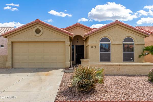 Chandler, AZ 85249,6877 S OAKMONT Drive