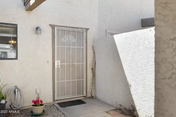 Phoenix, AZ 85015,2409 W CAMPBELL Avenue #3