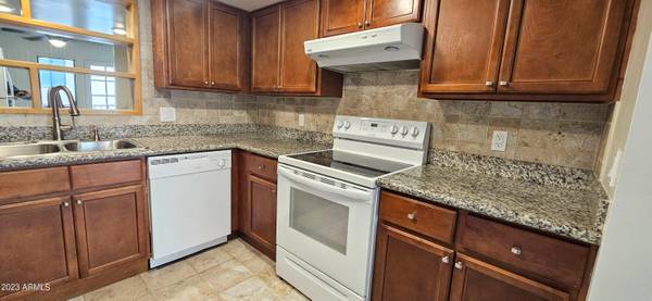 11666 N 28TH Drive #294, Phoenix, AZ 85029