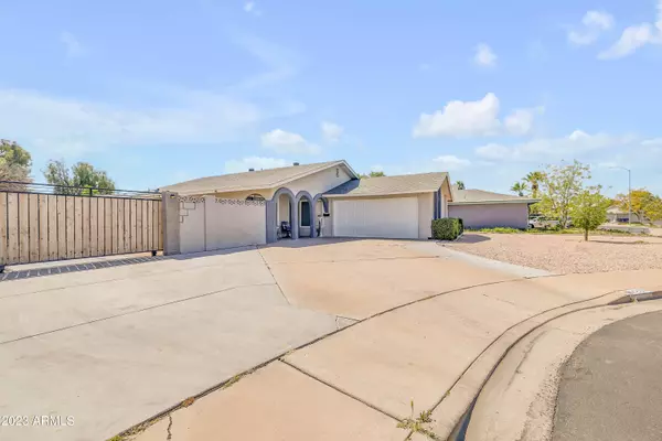 Mesa, AZ 85202,2209 W EMERALD Circle