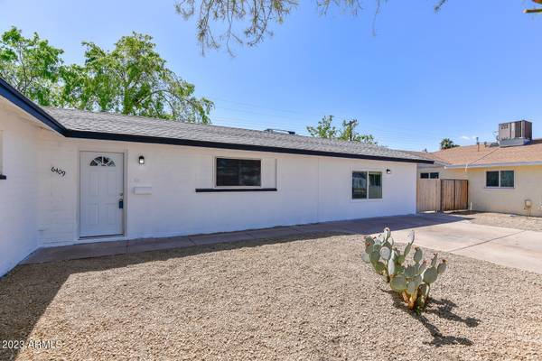 Glendale, AZ 85301,6409 W MEDLOCK Drive