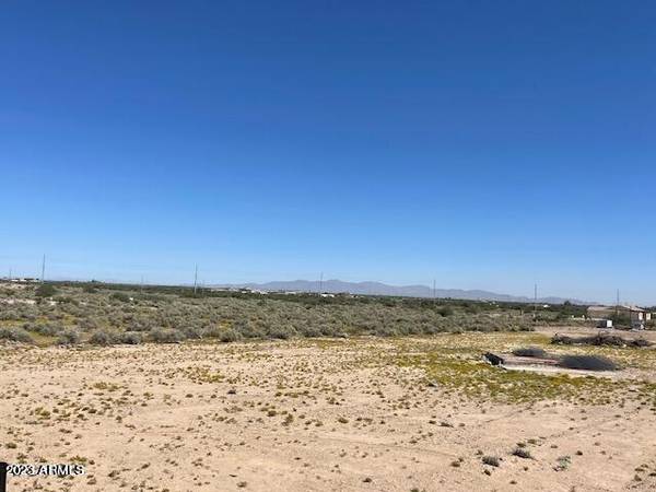 Tonopah, AZ 85354,2 S 361st Avenue #-