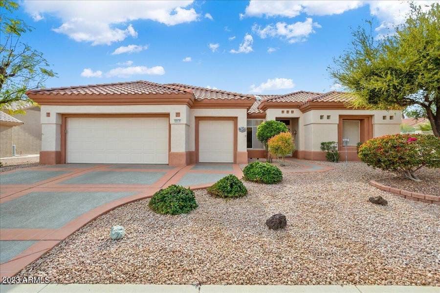 22614 N LAS BRIZAS Lane, Sun City West, AZ 85375