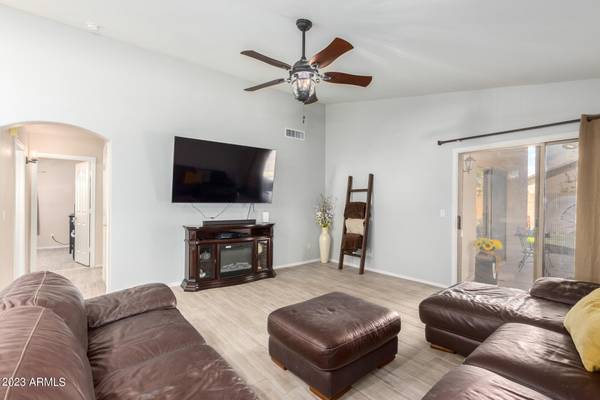 Peoria, AZ 85381,8558 W RUE DE LAMOUR --