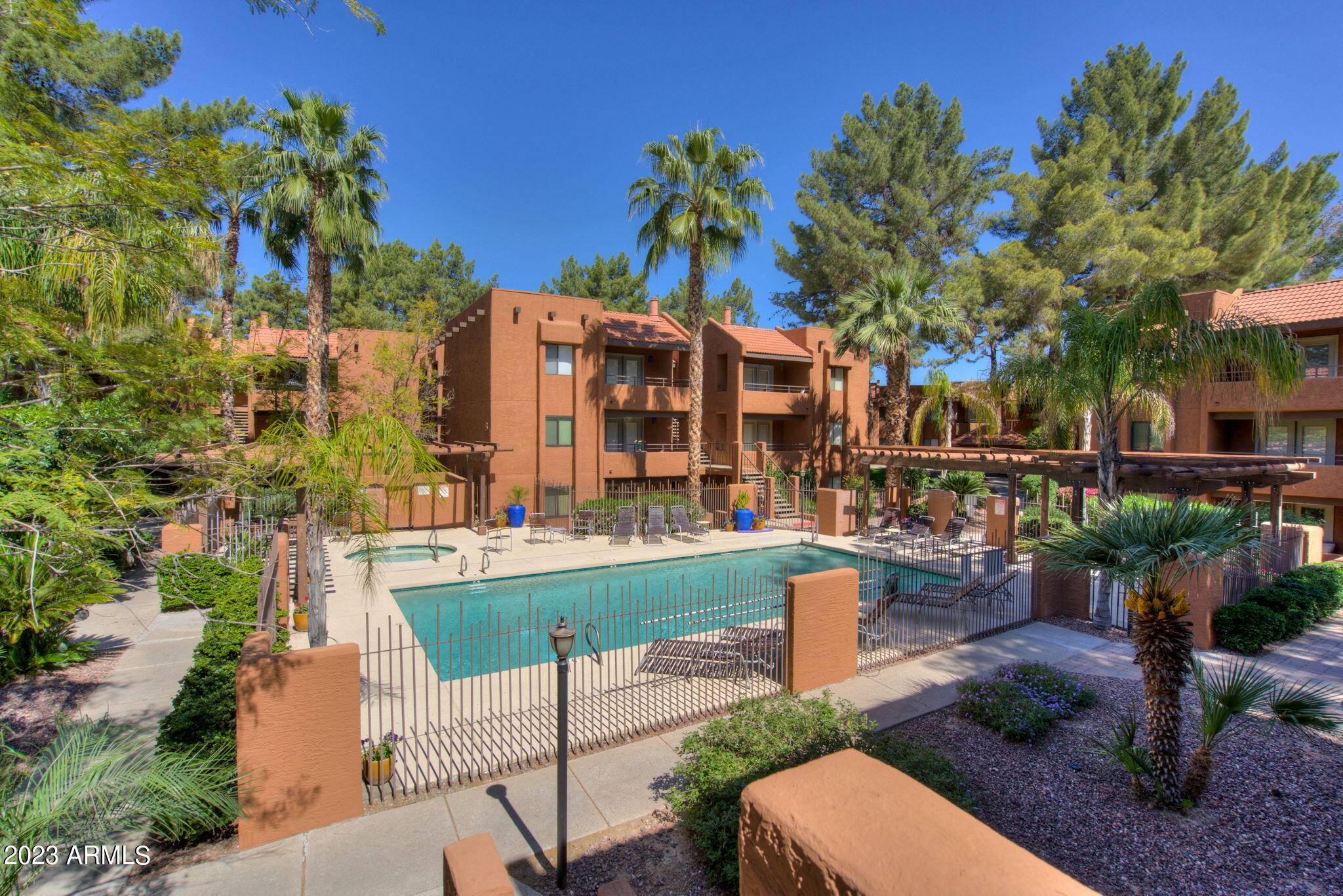 Phoenix, AZ 85032,4704 E PARADISE VILLAGE Parkway N #222