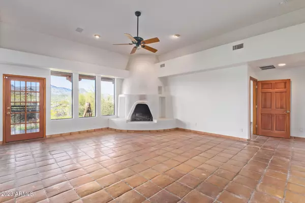 Cave Creek, AZ 85331,5548 E CAHAVA RANCH Road