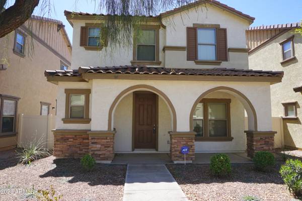 5816 E HOLMES Avenue, Mesa, AZ 85206