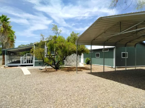 Congress, AZ 85332,22570 W HENDERSON Street