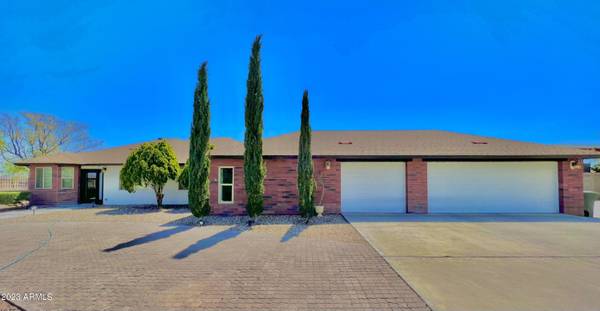 19401 W Flower Street,  Litchfield Park,  AZ 85340