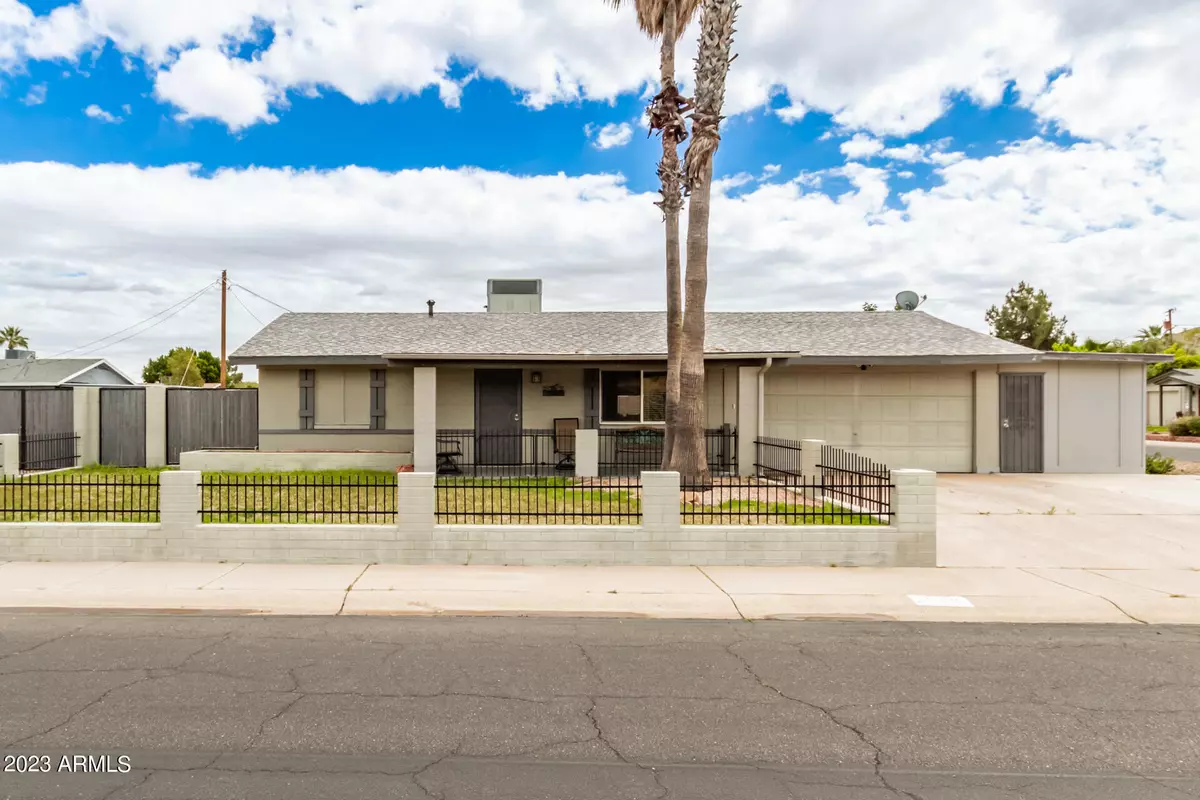 Phoenix, AZ 85022,2202 E MARILYN Road