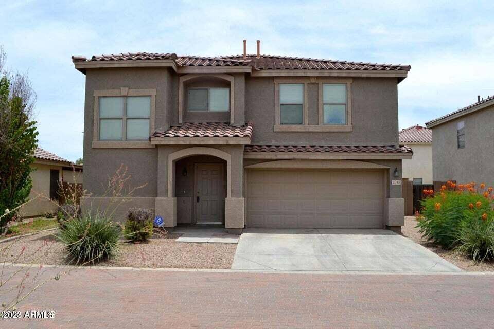 2349 E PALM BEACH Drive, Chandler, AZ 85249