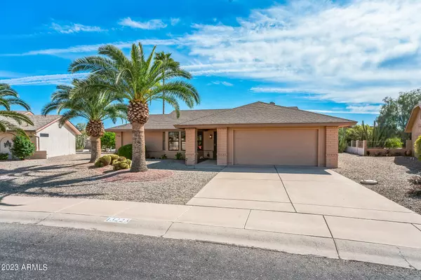 13223 W JUBILEE Drive, Sun City West, AZ 85375