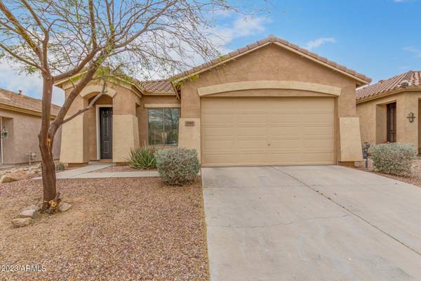 3303 W BELLE Avenue, Queen Creek, AZ 85144