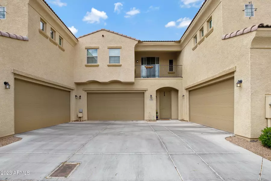 1367 S COUNTRY CLUB Drive #1095, Mesa, AZ 85210