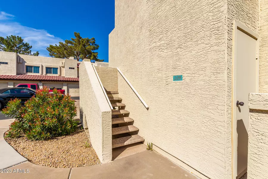 2020 W UNION HILLS Drive #209, Phoenix, AZ 85027