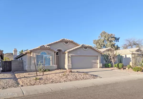 4810 W Topeka Drive, Glendale, AZ 85308