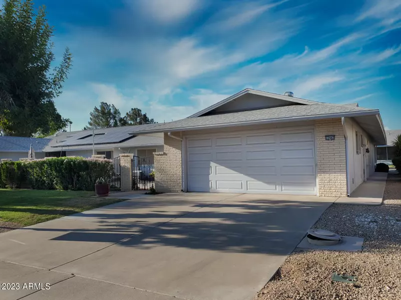 12942 W COPPERSTONE Drive, Sun City West, AZ 85375