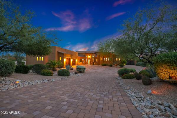 Scottsdale, AZ 85266,8275 E HIGH POINT Drive