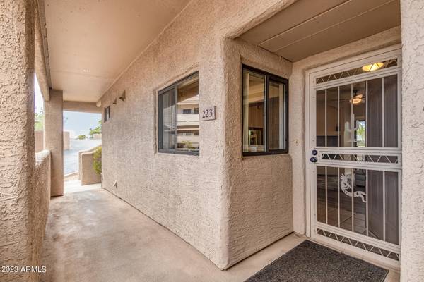 Fountain Hills, AZ 85268,10401 N SAGUARO Boulevard #223