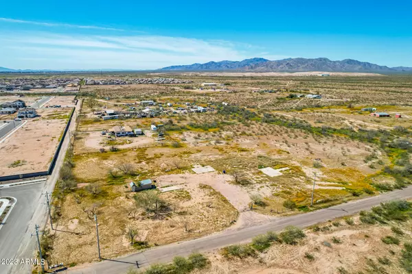 Surprise, AZ 85387,18525 W PINNACLE PEAK Road #-