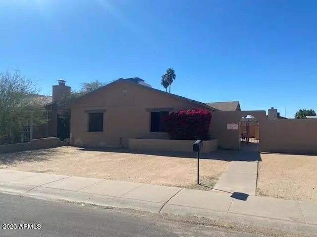 5222 S 47TH Place, Phoenix, AZ 85040