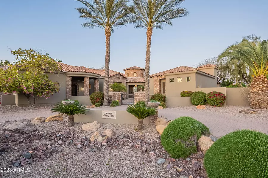1645 S BEVERLY Court, Chandler, AZ 85286
