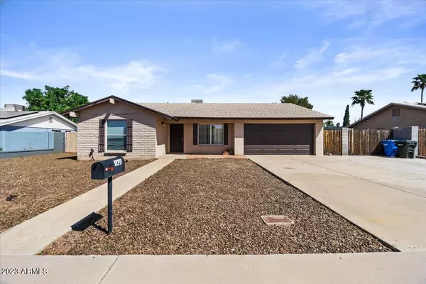 1430 W ROCKWOOD Drive, Phoenix, AZ 85027