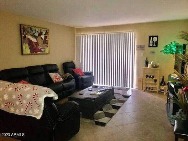 Scottsdale, AZ 85258,7350 N VIA PASEO DEL SUR -- #P104