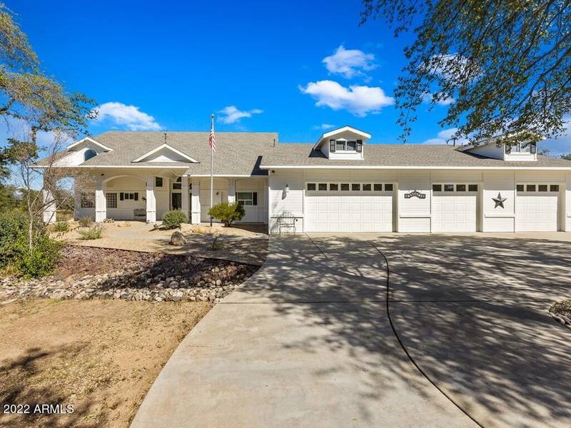 8610 N OAK FOREST Drive, Prescott, AZ 86305