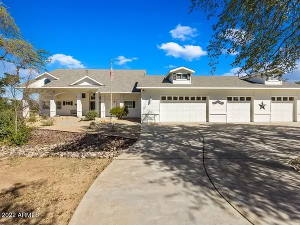 8610 N OAK FOREST Drive, Prescott, AZ 86305