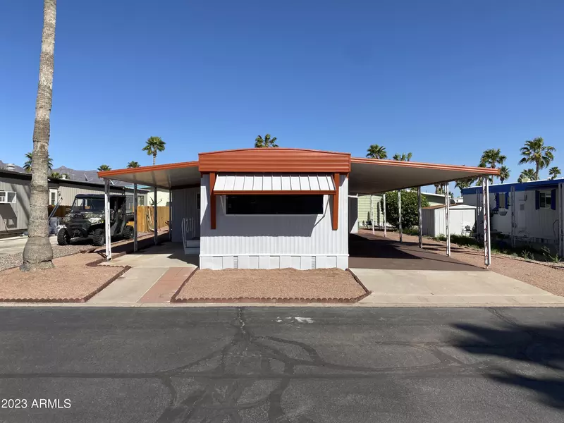 2605 S TOMAHAWK Road #219, Apache Junction, AZ 85119