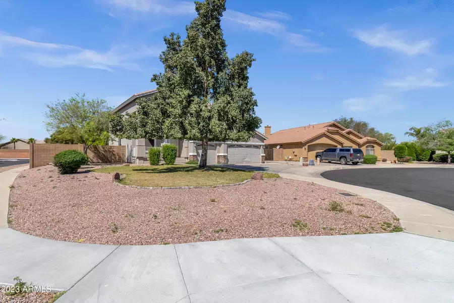 2016 S 80TH Lane, Phoenix, AZ 85043